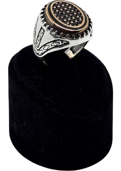 Siyah Taş Bezeli Gümüş Oval Erkek Yüzük