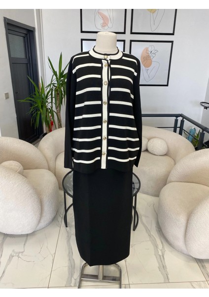 Hırkası Çizgili Takım