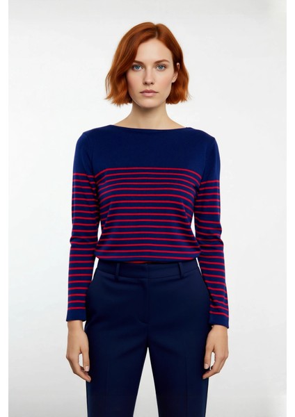 Kadınların Kış Gardırobu Için Konforlu Akrilik Gri Çizgili Bisiklet Yaka Triko Kazak Kaliteli fiyatları