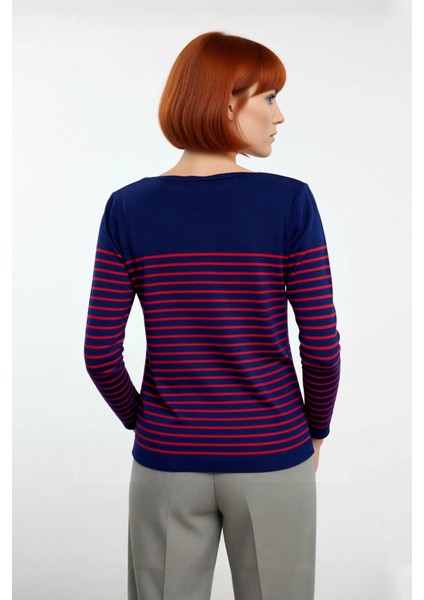 Kadınların Kış Gardırobu Için Konforlu Akrilik Gri Çizgili Bisiklet Yaka Triko Kazak Kaliteli modelleri