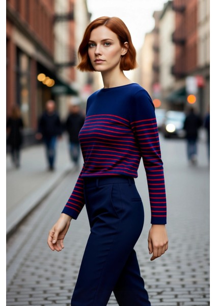 Kadınların Kış Gardırobu Için Konforlu Akrilik Gri Çizgili Bisiklet Yaka Triko Kazak Kaliteli fırsatları