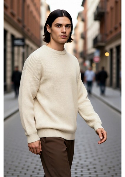 Erkek Geniş Kalıp Bisiklet Yaka Düz Baskısız Kalın Triko Kazak Kış Sezonu Için Ideal Model fırsatları