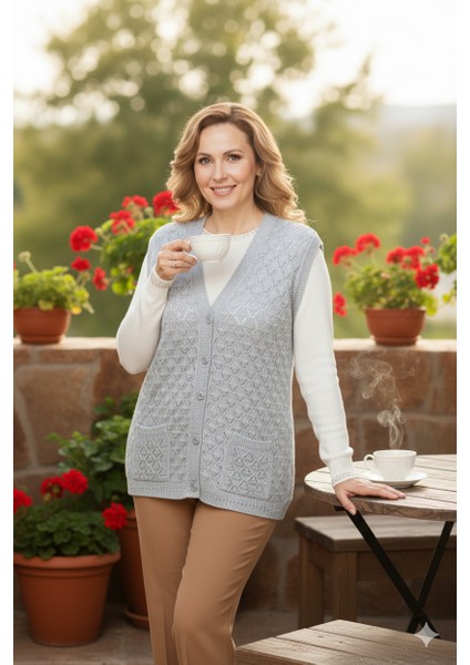 Kadın Kışlık Anne Yelek Pamuklu Triko Örme Düğmeli Cepli Klasik Esnek Rahat fiyatları