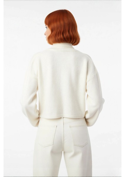 Kadın Oversize Balıkçı Yaka Düşük Kol Triko Kazak Süper Crop Boy Kışlık Rahat ve Şık Tasarım modelleri