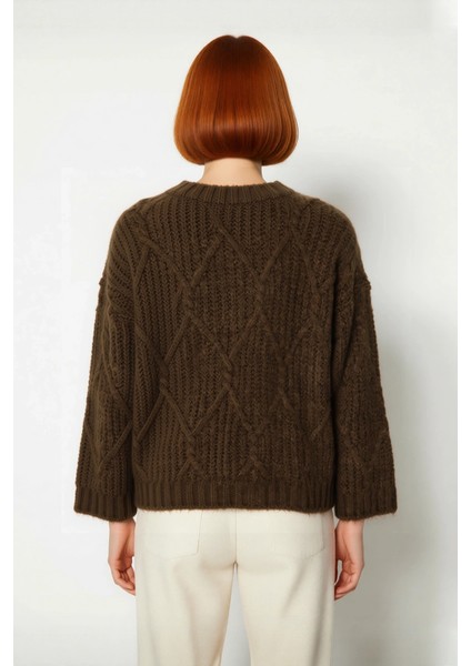 Kadın Günlük Oversize Kesim Saç Örgüsü Desenli Triko Kazak Kış Sonbahar Için Bisiklet Yaka modelleri