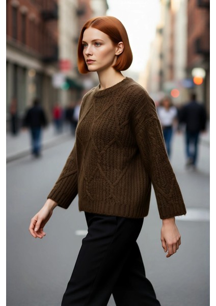 Kadın Günlük Oversize Kesim Saç Örgüsü Desenli Triko Kazak Kış Sonbahar Için Bisiklet Yaka fırsatları