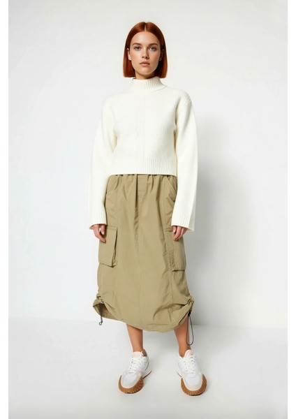 Kadın Basic Akrilik Triko Kazak Regular Kalıp Dik Yaka Crop Boy Balon Kol Soğuk Havalar Için Rahat fiyatları