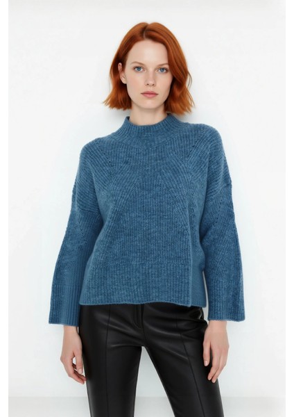 Kadın Oversize Dik Yaka Gri Akrilik Uzun Kollu Basic Triko Kazak Kışlık Kombinlerin Anahtarıdır