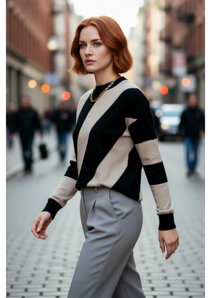 Kadın Düşük Kol Bisiklet Yaka Triko Kazak Renk Bloklu Tasarımıyla Kış Kombinleri Için Kaliteli modelleri