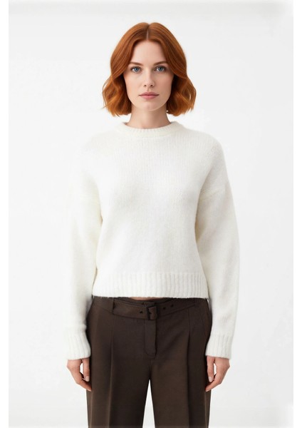 Kadın Geniş Kalıp Kalın Dokulu Bisiklet Yaka Düşük Kol Triko Kazak Soğuklara Özel Konforlu Seçim