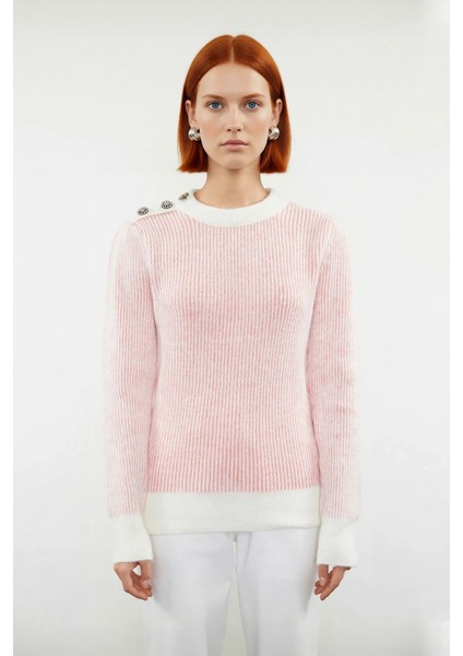 Kadın Uzun Kollu Bisiklet Yaka Çizgili Düğmeli Regular Fit Triko Kazak Soğuk Havalarda Şıklık Sunar fiyatları