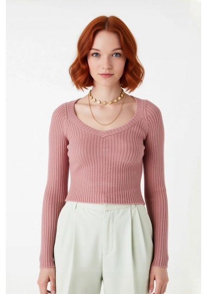 Kadın Super Crop Boy Triko V Yaka Kazak Fitted Kesim Reglan Kol Fitilli Doku Basic Tarz Casual fiyatları