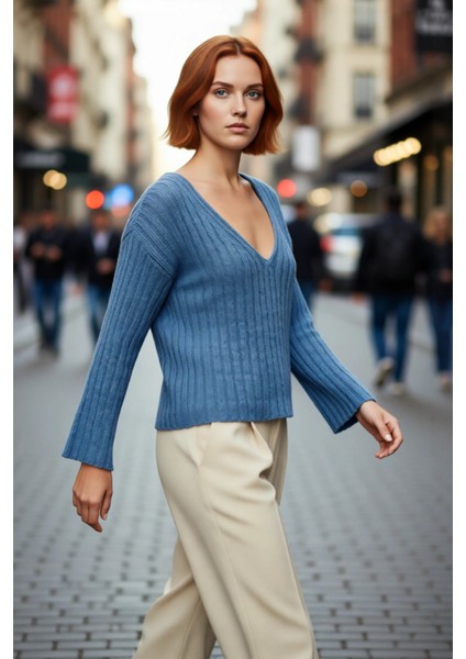 Kadın Basic V Yaka Geniş Kalıp Uzun Kollu Yünlü Triko Kazak Fitilli Dokusuyla Gün Boyu Konfor Sunar fırsatları