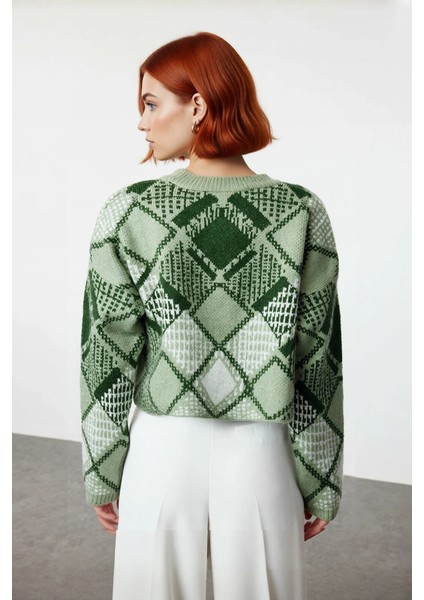 Kadınlara Özel Basic Kesim Düşük Kol Bisiklet Yaka Crop Triko Kazak Soğuk Günlerin Favorisi modelleri