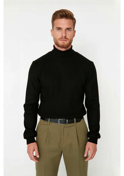 Erkekler Için Düz Desen Balıkçı Yaka Akrilik Triko Kazak Kış Sezonunda Rahatlığı ve Zarafeti fiyatları