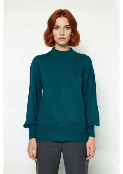 Kadın Dik Yaka Dokulu Balon Kol Regular Kalıp Akrilik Triko Kazak Günlük ve Rahat Kış Kombinleri fiyatları