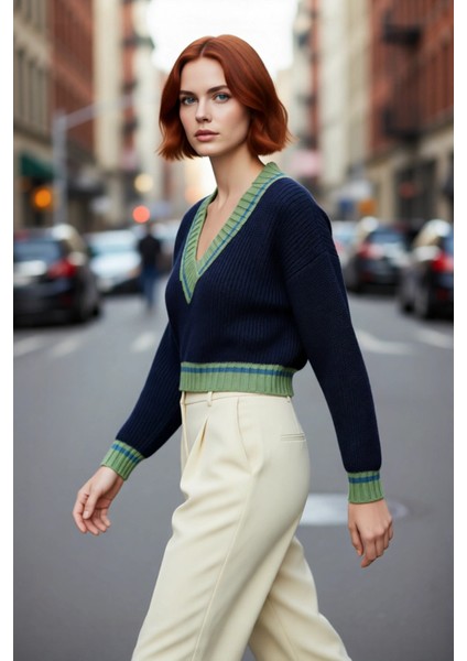 Kadınlara Özel Basic Crop V Yaka Triko Kazak Kışa Uygun Akrilik Renk Bloklu Uzun Kollu Tasarım. fırsatları