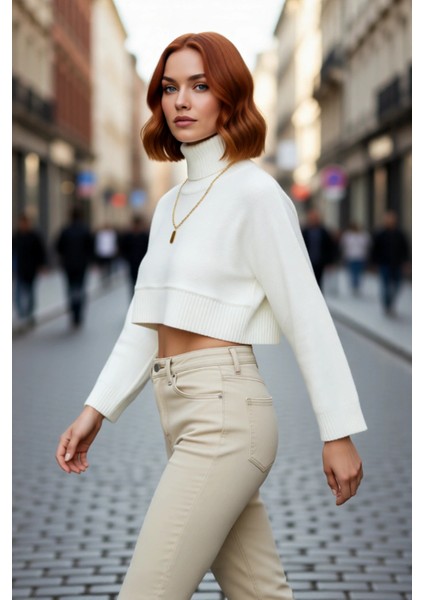 Kadın Ekru Oversize Süper Crop Dik Yaka Triko Kazak Düşük Kol Kışlık Güncel Moda Trendi Kaliteli fırsatları