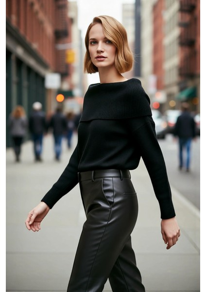 Kadın Regular Kalıp Omuz Dekolteli Düz Desen Triko Kazak Soğuk Havalar Için Şık Seçim Kaliteli modelleri