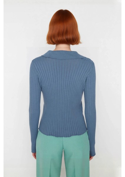 Kadınlar Için Uzun Kollu Regular Fitilli Triko Kazak Polo Yaka Detaylı Kışlık Şık Görünüm Kaliteli modelleri