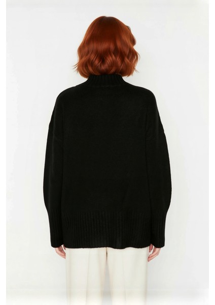 Kadın Basic Düz Desen Oversize Kesim Dik Yaka Triko Kazak Reglan Kol Kış Aylarının Konforlu Şıklığı modelleri