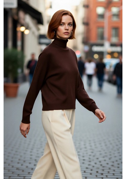 Kadın Günlük Akrilik Oversize Balıkçı Yaka Triko Kazak Konforlu ve Şık Kış Kombinleri Kaliteli modelleri