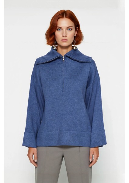 Kadın Oversize Fermuarlı Dik Yaka Triko Kazak Yumuşak Dokusuyla Günlük Konfor ve Şıklık Kaliteli fiyatları