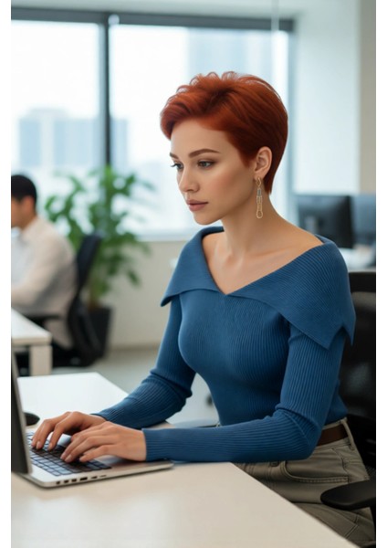 Kadın Şık Devrik Yaka Fitilli Triko Üst Fitted Kesim Uzun Kol Crop Model Ilkbahar Sonbahar fırsatları