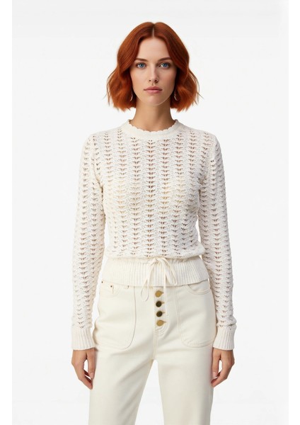 Kadın Ince Ajurlu Triko Kazak Fitted Kalıbı ve Bisiklet Yakasıyla Ilkbahar Sonbahar Zarafeti Sunar fiyatları