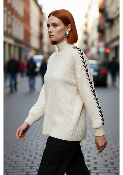 Kadın Rahat Oversize Dik Yaka Nakışlı Triko Kazak Soğuk Hava Şıklığı Için Ideal Seçim Kaliteli fırsatları