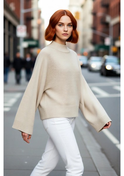 Kadın Basic Siluet Oversize Dik Yaka Ispanyol Kol Akrilik Triko Kazak Konforlu ve Modern Kaliteli fırsatları