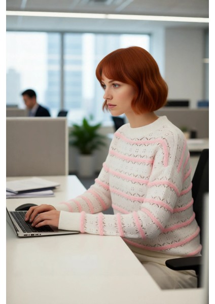 Kadın Günlük Kullanım Oversize Bisiklet Yaka Ajurlu Triko Kazak Rahat Düşük Kol Tasarımı Kaliteli