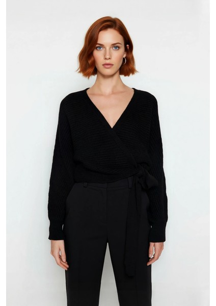 Kadın Basic Kruvaze V Yaka Crop Triko Kazak Regular Kalıp Uzun Kol Kış Aylarına Özel Kaliteli fiyatları