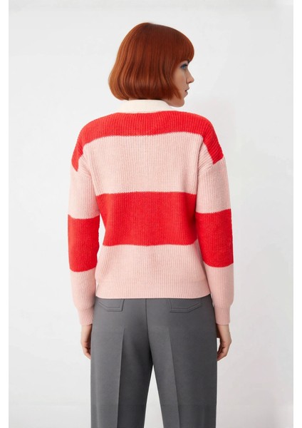 Kadın Polo Yaka Düşük Kol Triko Kazak Renk Bloklu Tasarımıyla Kış Kombinlerinize Modern Dokunuş modelleri