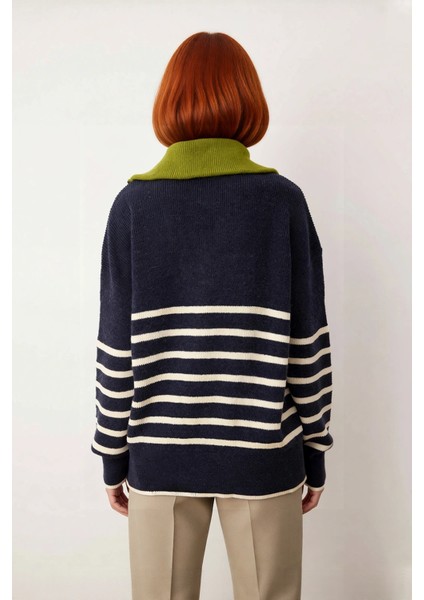 Kadın Kışlık Geniş Kalıp Düşük Kol Triko Kazak Yarım Fermuar Detaylı Çizgili Tasarım Kaliteli modelleri