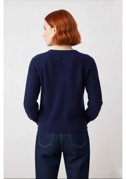 Kadın Lacivert Regular Kalıp Triko Kazak Düşük Kol Gömlek Yaka Saç Örgülü Kışlık Şıklık Kaliteli fiyatları