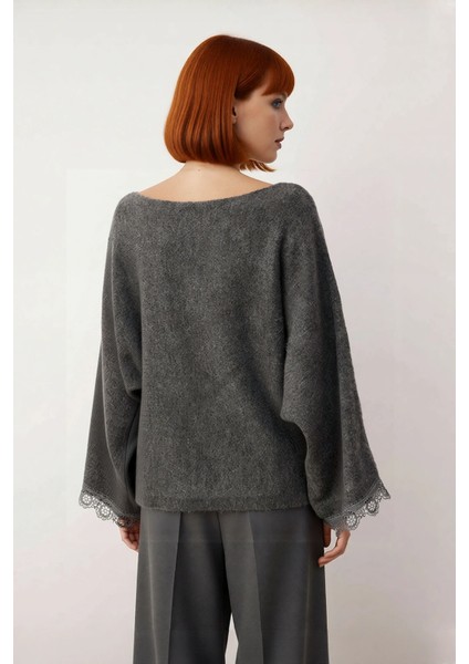 Kadınlar Için Düz Regular Kalıp Kayık Yaka Düşük Kol Triko Kazak Kış Kombinlerinin Vazgeçilmezi fiyatları