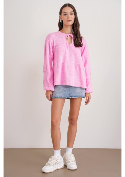 6950 Kadın Yakası Bağcıklı Pileli Triko Kazak Pembe fiyatları