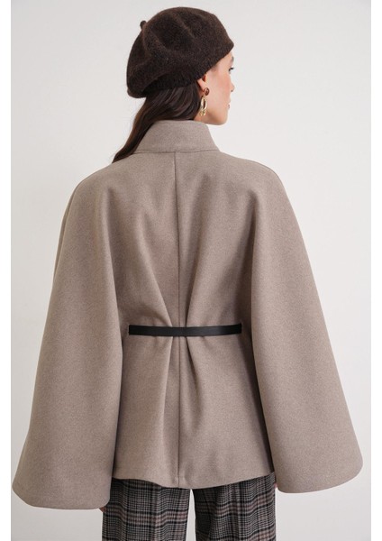 4768 Kadın Kemerli Panço Premium Kaşe Ceket Vizon