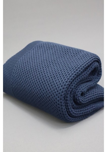 Yumuşak Örgü Battaniye Düz 130X170 cm Indigo | Tek Kişilik Tv Battaniyesi – Dekoratif ve Hafif fiyatları