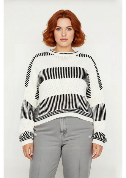 Kadınlar Için Akrilik Çizgili Bisiklet Yaka Düşük Kol Crop Triko Kazak Günlük Kombinlerde Kaliteli fiyatları