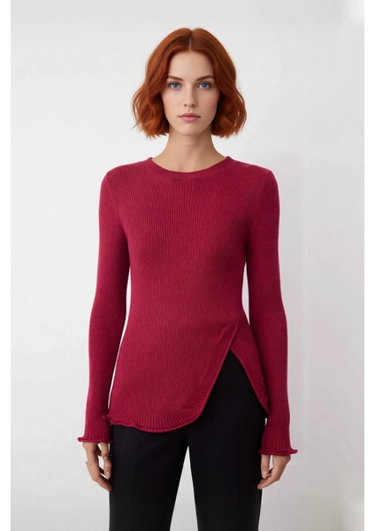 Kadın Fitted Uzun Boy Fitilli Triko Kazak Asimetrik Yırtmaç Detayıyla Modern Bir Görünüm Kaliteli