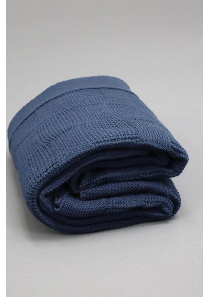 Yumuşak Örgü Battaniye Karo 130X170 cm Indigo | Tek Kişilik Tv Battaniyesi – Dekoratif ve Hafif modelleri