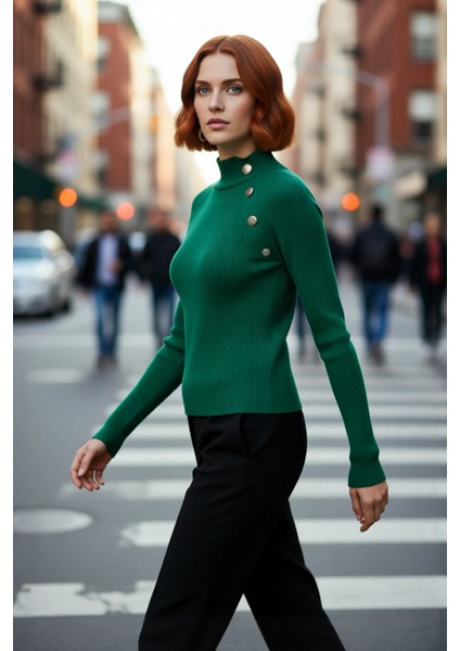 Kadın Dik Yaka Fitted Akrilik Triko Kazak Düğme Detaylı Uzun Kollu Soğuk Havalara Şıklık Katın fırsatları