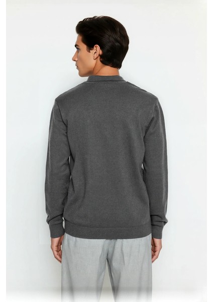 Erkek Gri Regular Polo Yaka Triko Kazak Ile Kışın Smart Casual Şıklığı Yaşayın Kaliteli Şık modelleri