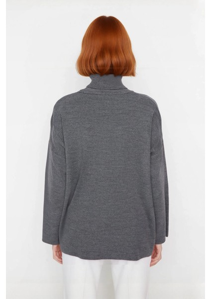 Kadınlar Için Konforlu Oversize Basic Düşük Kol Balıkçı Yaka Triko Kazak Kış Günleri Şıklığı modelleri