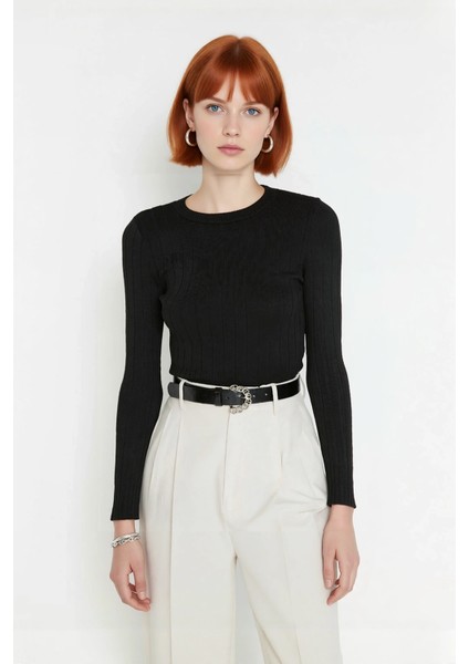 Kadın Uzun Kollu Basic Fitted Bisiklet Yaka Triko Kazak Ilkbahar Sonbahar Günlerine Şıklık Katıyor fiyatları