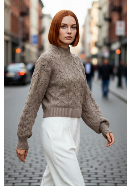 Kadın Oversize Balon Kol Dik Yaka Saç Örgü Crop Akrilik Triko Kazak Kış Modasına Uyumlu Kaliteli modelleri