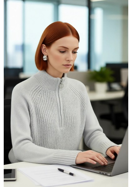 Kadın Selanik Dokuma Regular Kalıp Crop Dik Yaka Fermuarlı Uzun Kollu Triko Kazak Günlük Şıklık