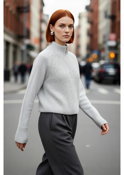 Kadın Selanik Dokuma Regular Kalıp Crop Dik Yaka Fermuarlı Uzun Kollu Triko Kazak Günlük Şıklık fırsatları